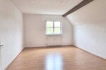 Schöne 3-Zi-Whg - FÜR MAXIMAL 2 PERSONEN -Einbauküche – Tageslichtbad – Wiesengrund in Laufweite - 3- Wendelstein | Angebot:18982291
